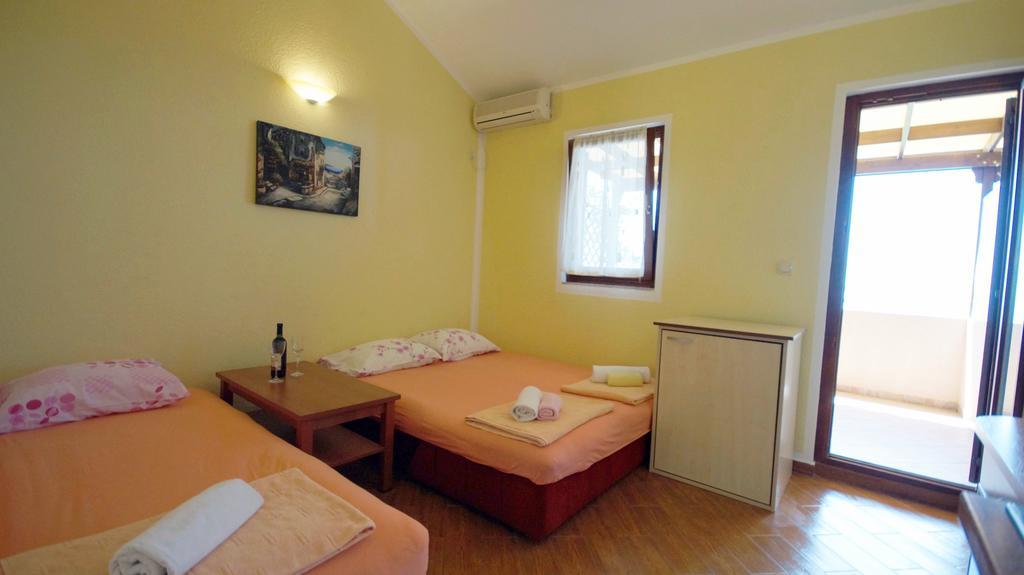 Apartmani Zona Sveti Stefan Eksteriør bilde