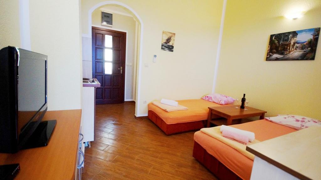 Apartmani Zona Sveti Stefan Eksteriør bilde