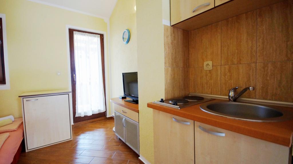 Apartmani Zona Sveti Stefan Eksteriør bilde