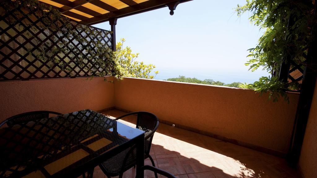 Apartmani Zona Sveti Stefan Eksteriør bilde